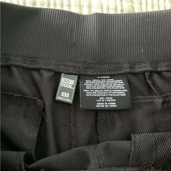 32 Degrees Cropped Black Pants size XS-S - Picture 2 of 5